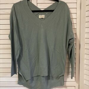 Lou & Grey Sage Green V-Neck Knot Sweater | Size Small